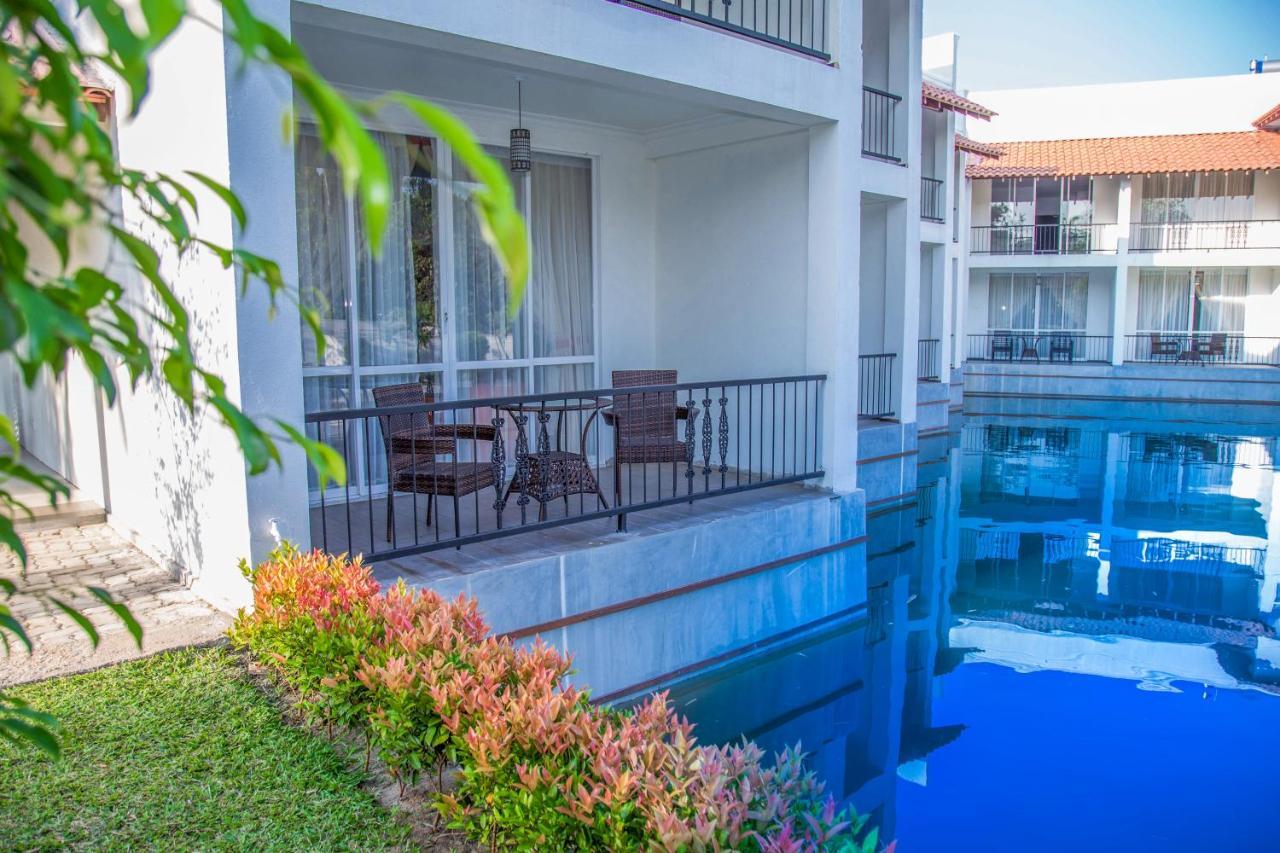 The Covanro Airport Hotel - Katunayake Gampaha Esterno foto