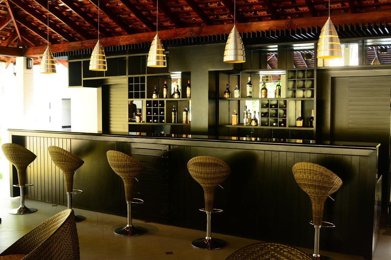 The Covanro Airport Hotel - Katunayake Gampaha Esterno foto